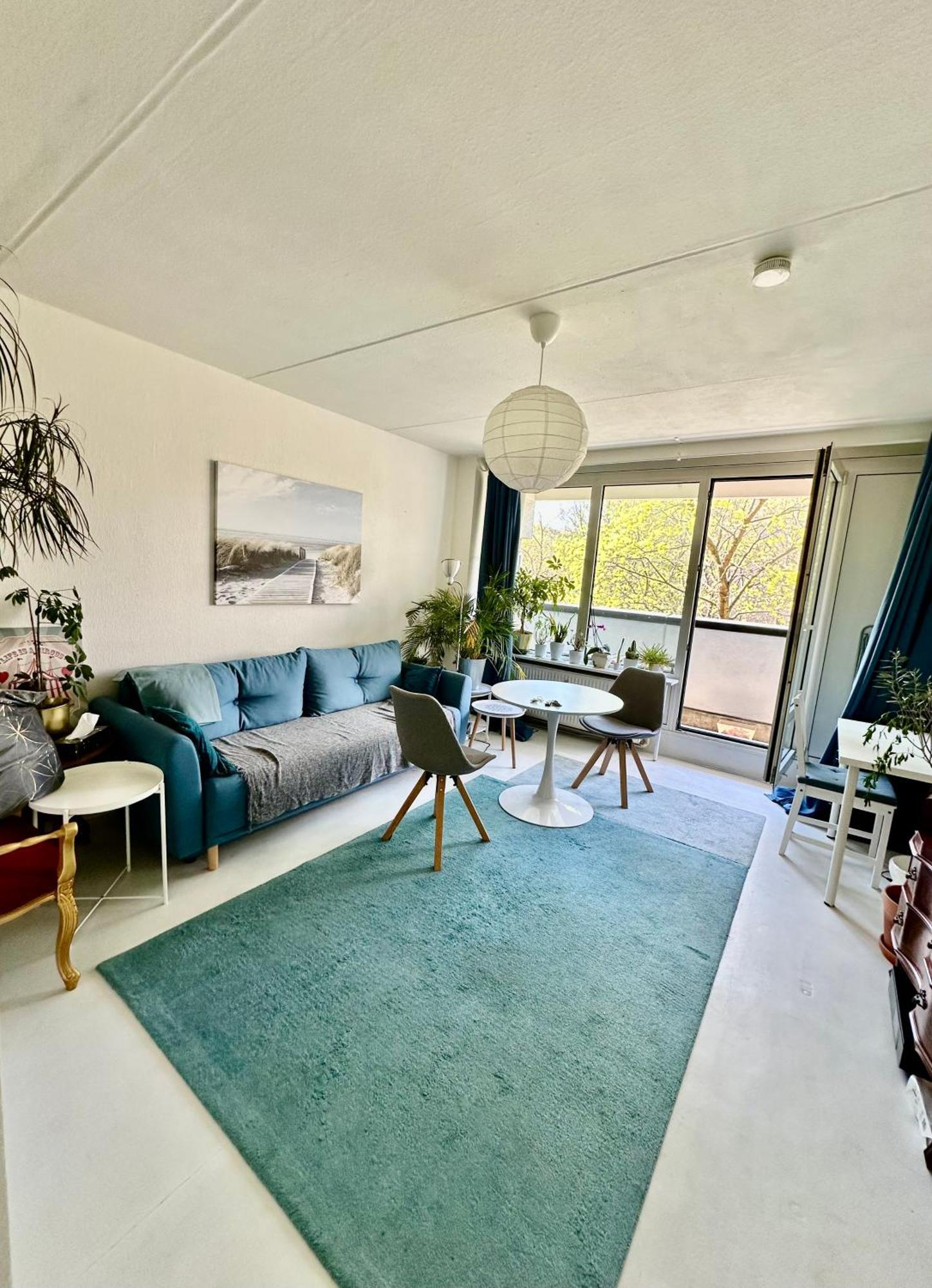 Apartment Wonderful And Cosy In The Heart Of Berlin, 1 Bedroom, 1 Living With Comfortable Bed Couch *
